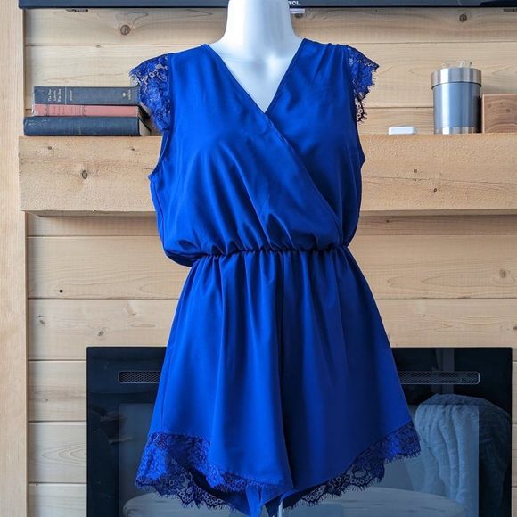 Skort Nautical Blue with lace shoulders and bottom Cross over Skort Size Large - Picture 5 of 10